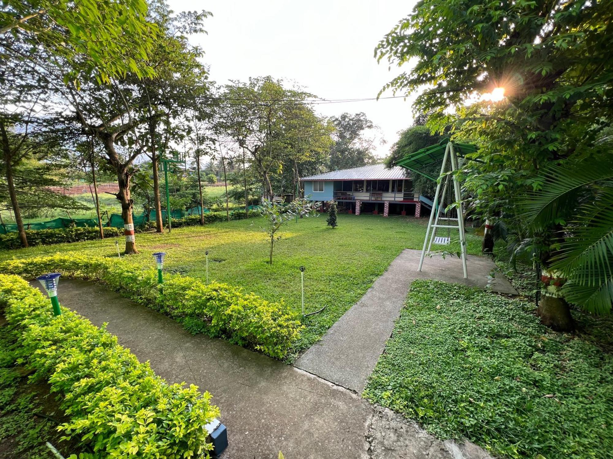 The Midway Jungle Resort Masinagudi Exterior foto